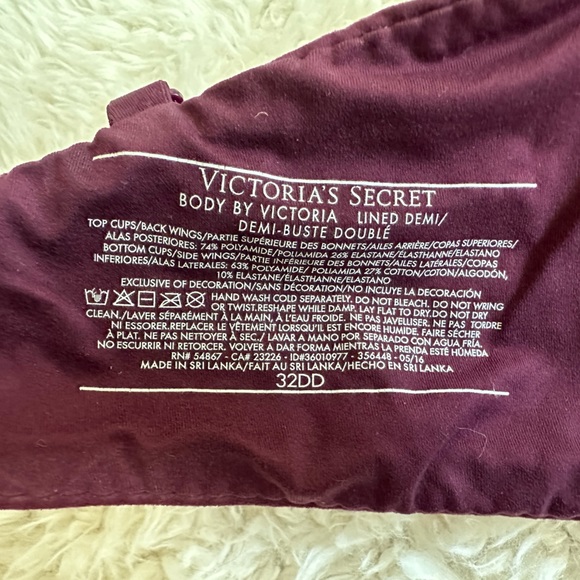 Body by Victoria lined Demi 32DD by Victoria’s Secret - Picture 5 of 5